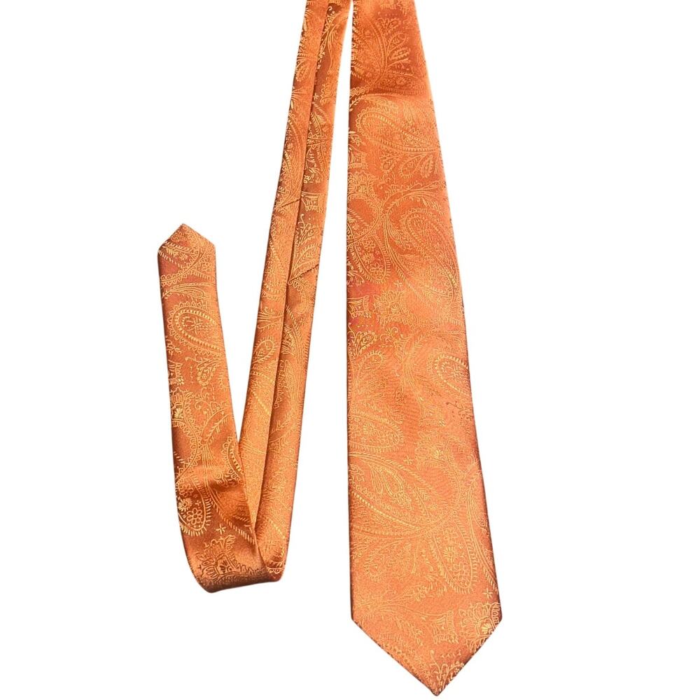 Vesuvio Napoli Burnt Orange Paisley Necktie